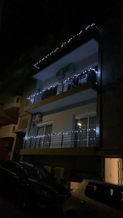 Explore Greece From Lovely City Centre Apartment Халкида Экстерьер фото